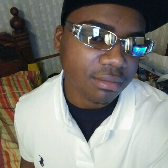 Meet your Posher, Marcus - Picture 1 of 1